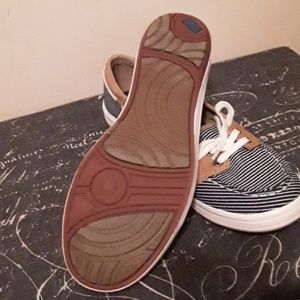 Keds Shoes - NWOT Keds Keds Shoes - NWOT Keds